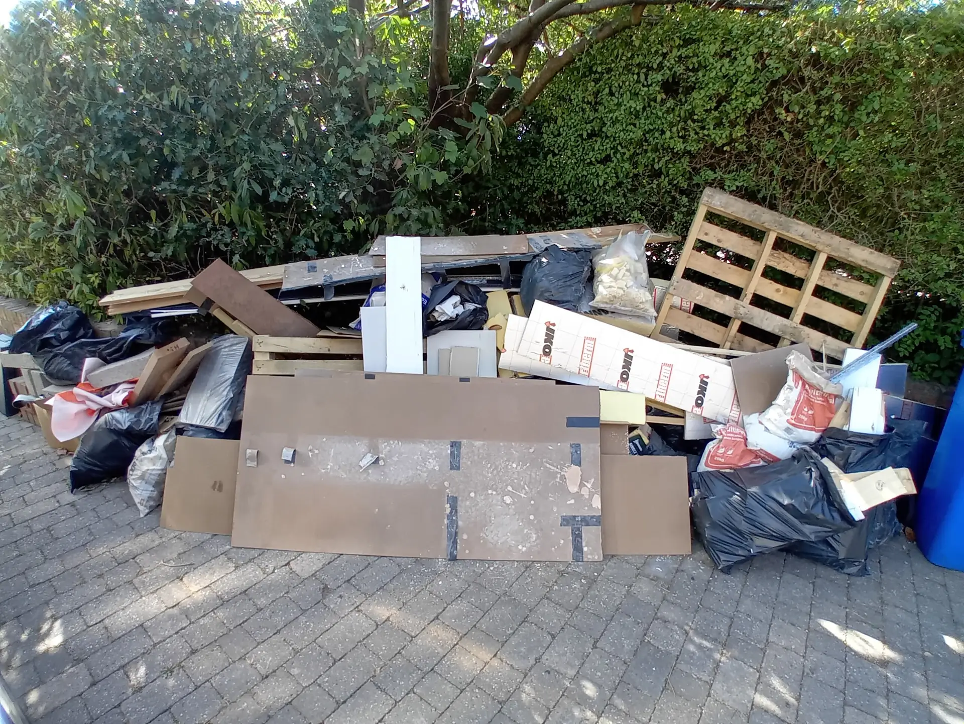 Rubbish and waste removal in Sheffield